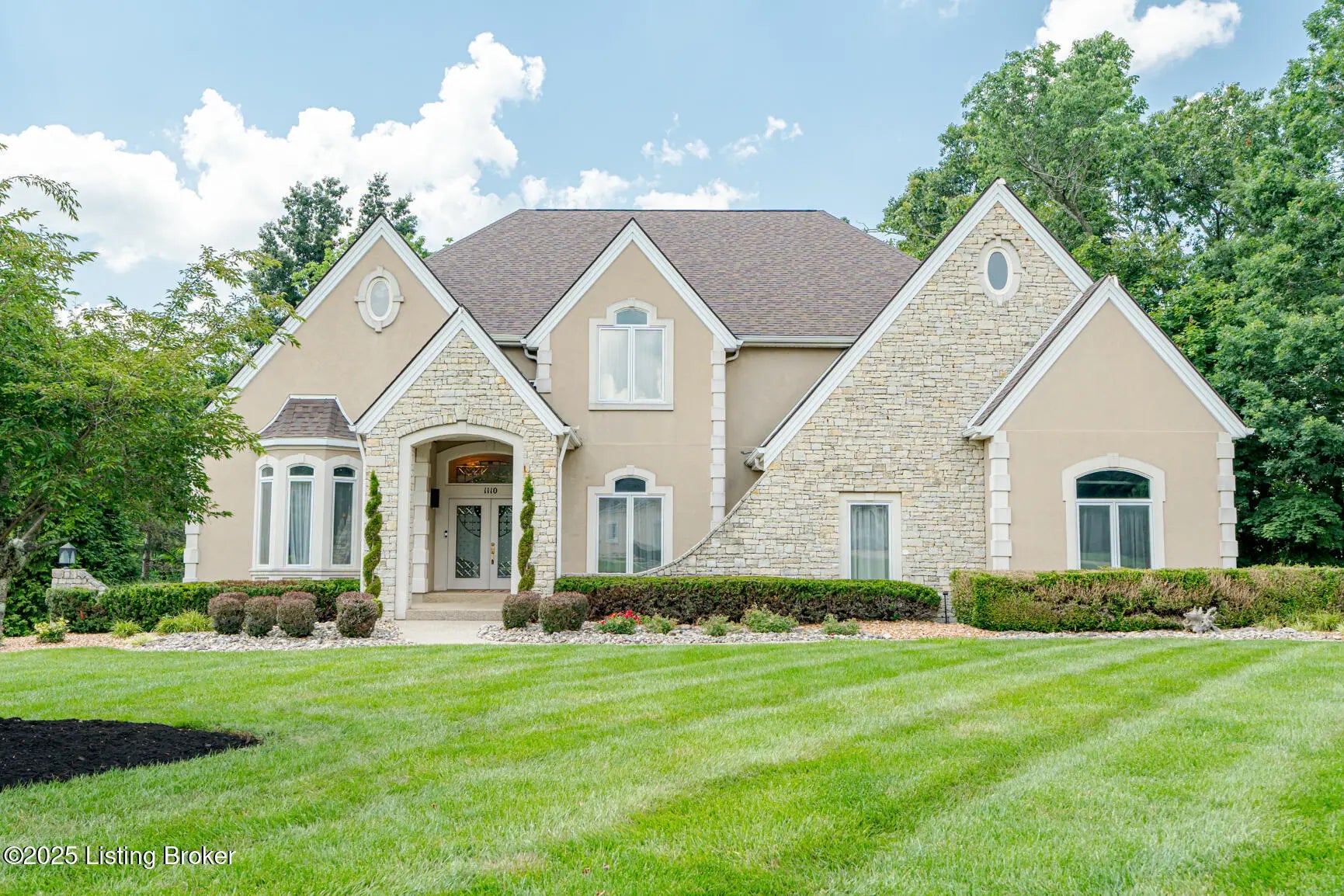 Photo of Listing #1708462