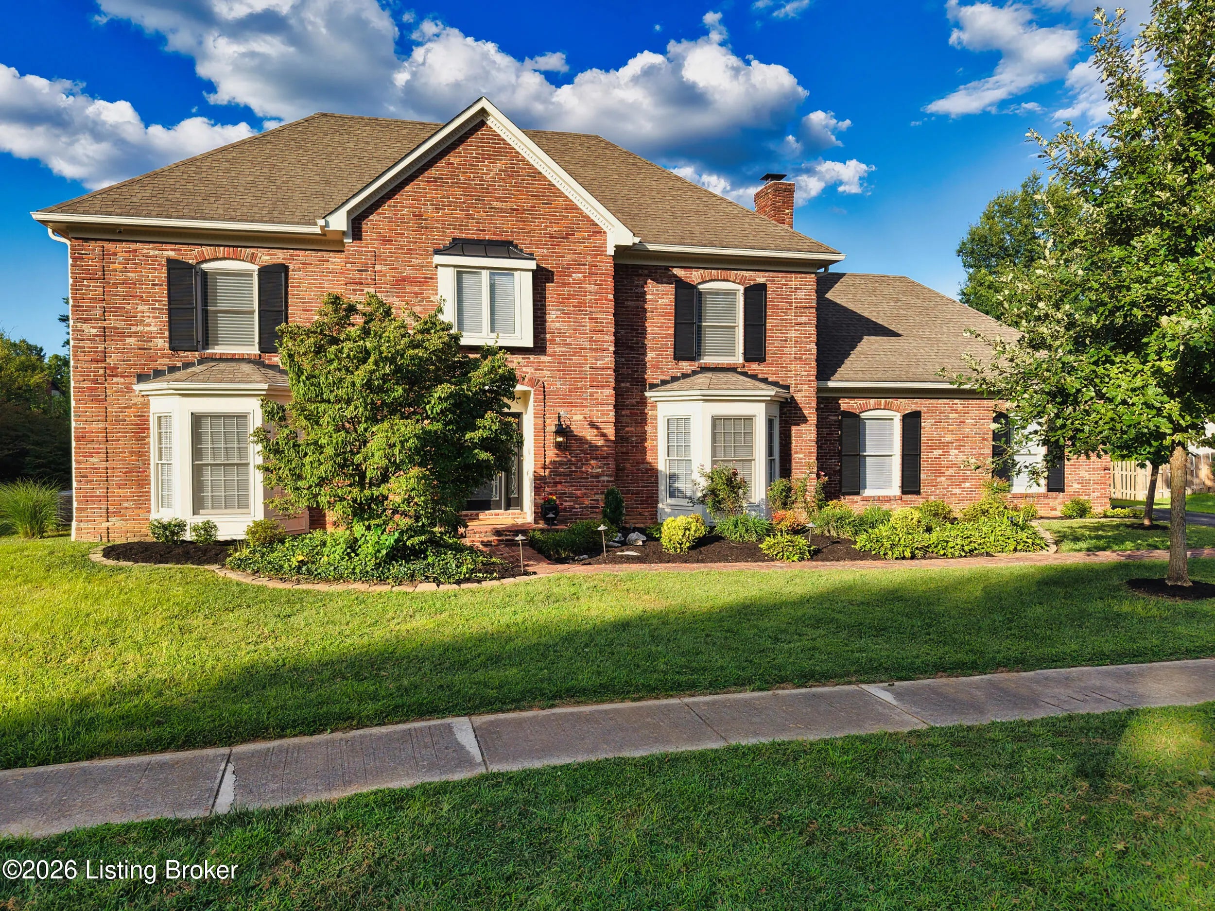 Photo of Listing #1708436