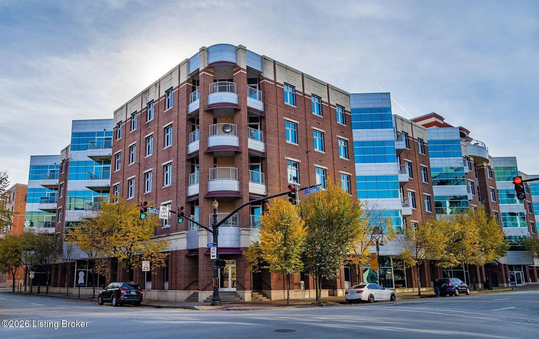 Photo of Listing #1708496