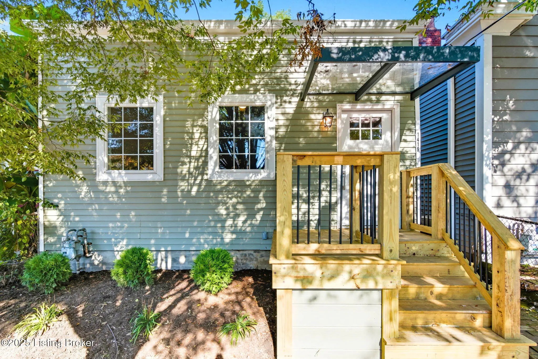 Photo of Listing #1708491