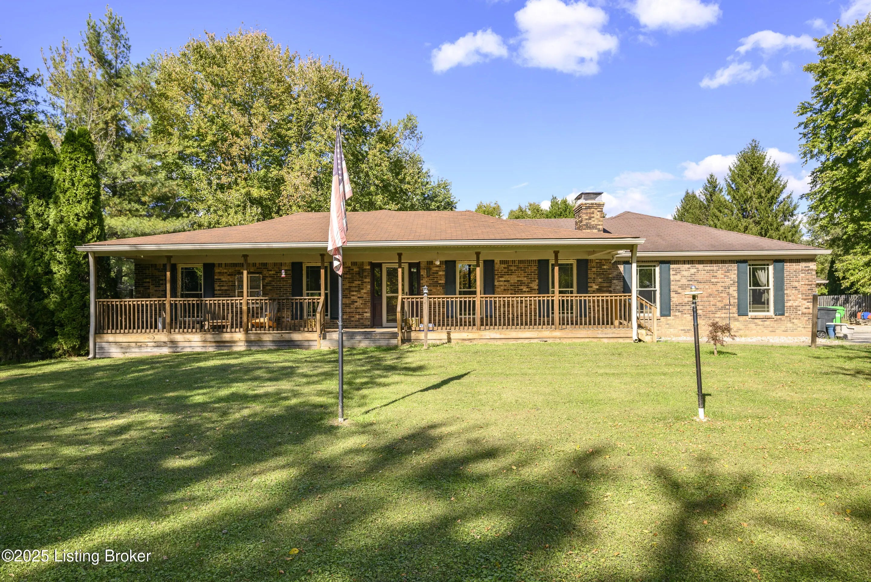 Photo of Listing #1708754