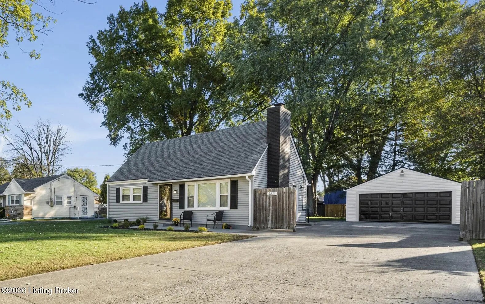 Photo of Listing #1708536