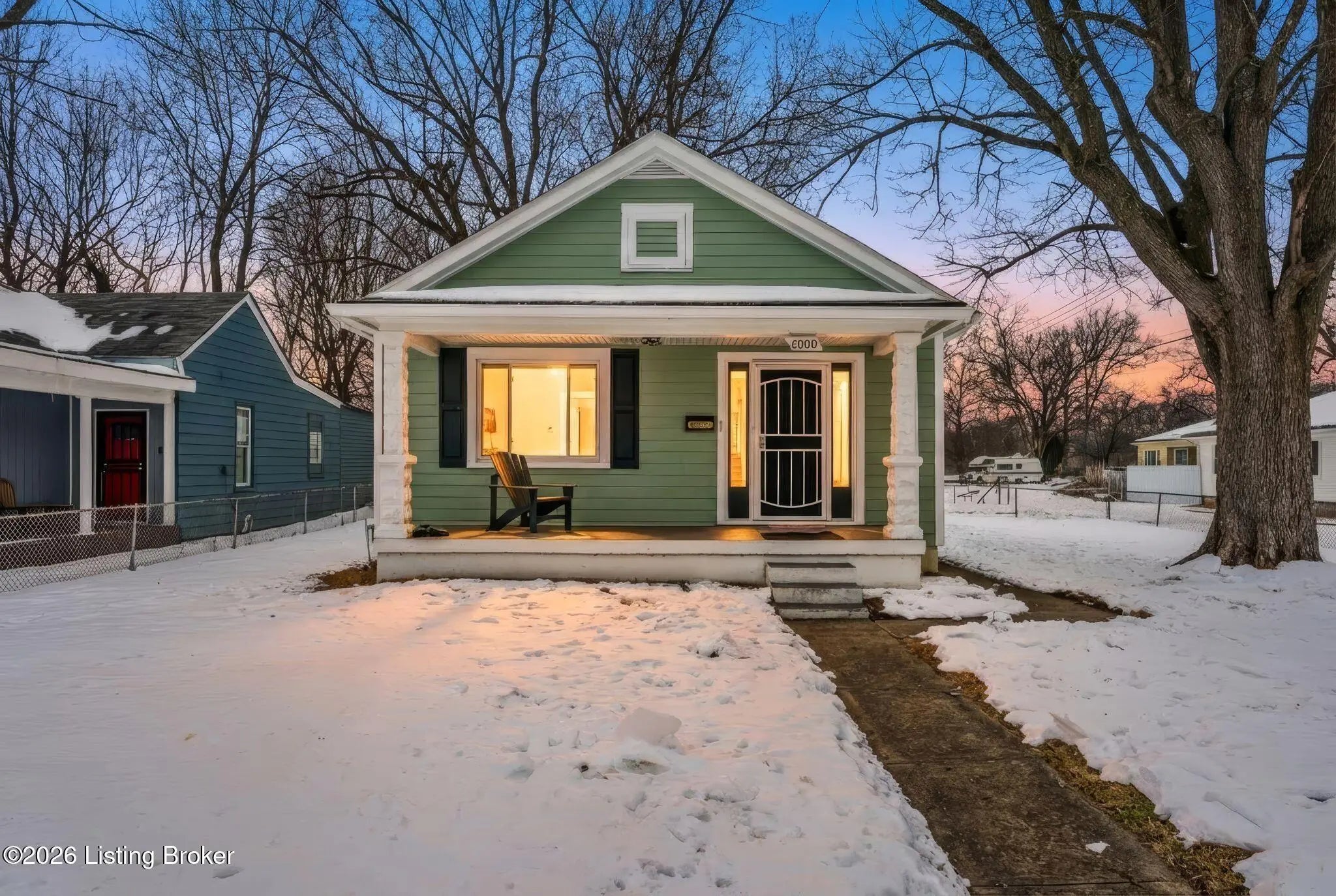 Photo of Listing #1708543