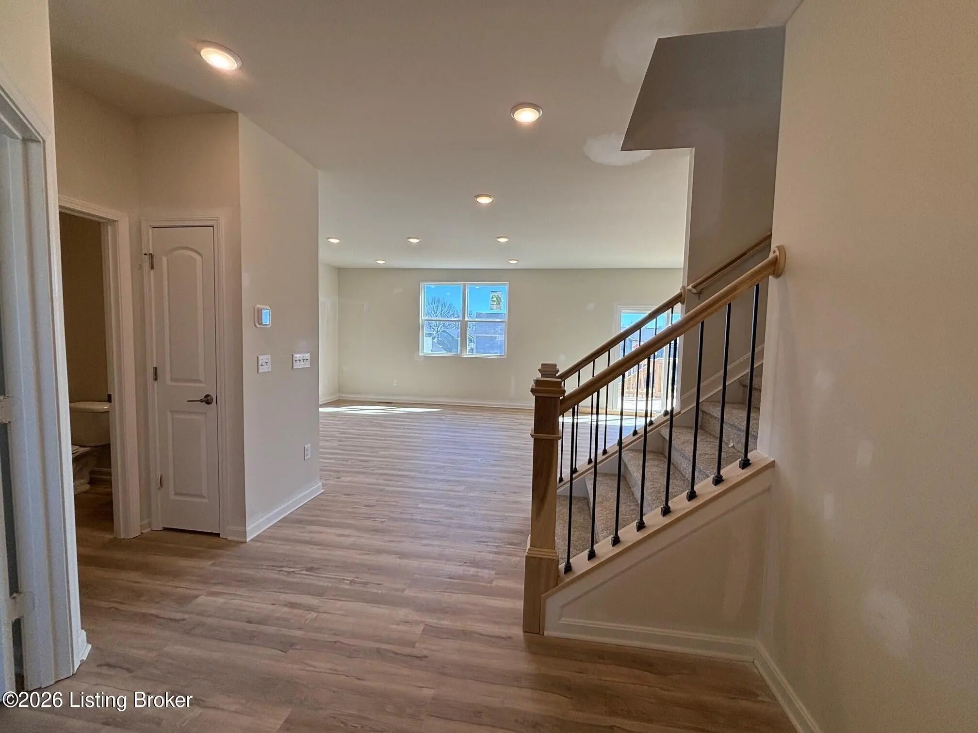 Photo of Listing #1708598