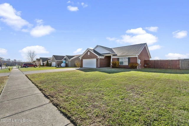 189 Magnolia Dr, Shepherdsville