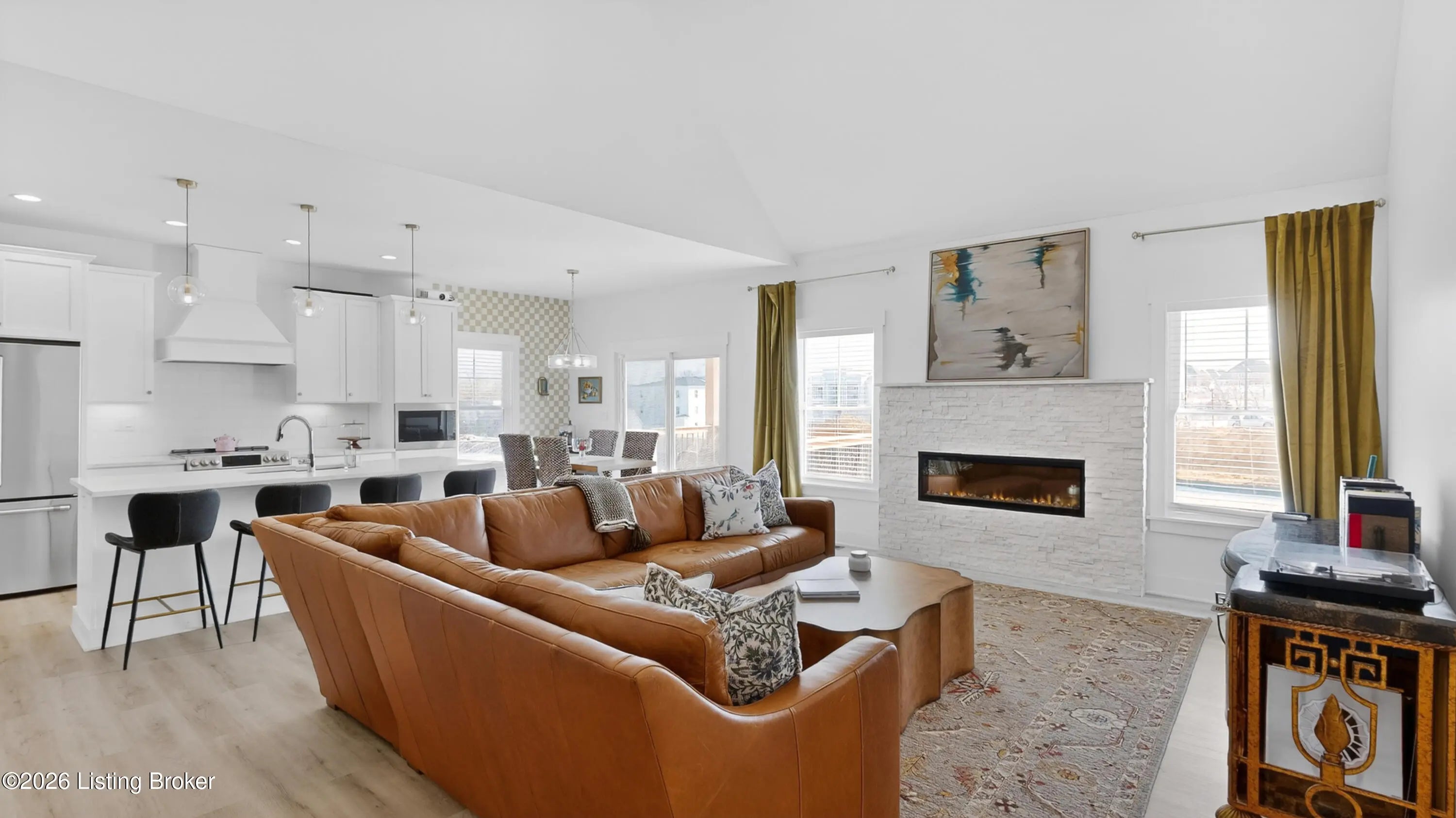 Photo of Listing #1708826