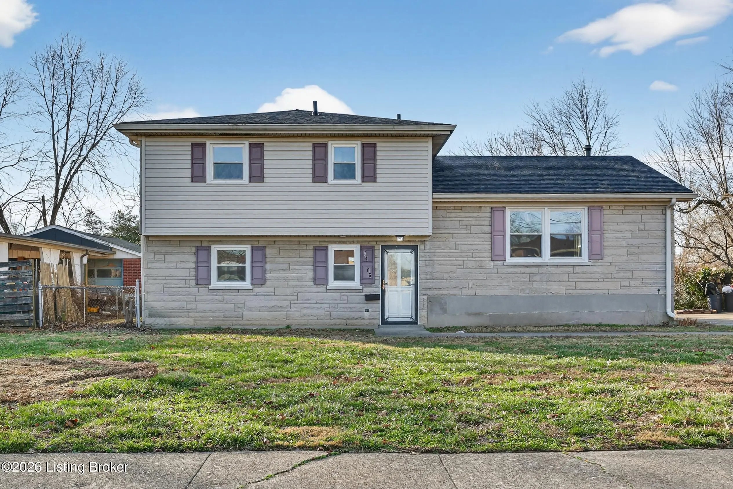 Photo of Listing #1708739