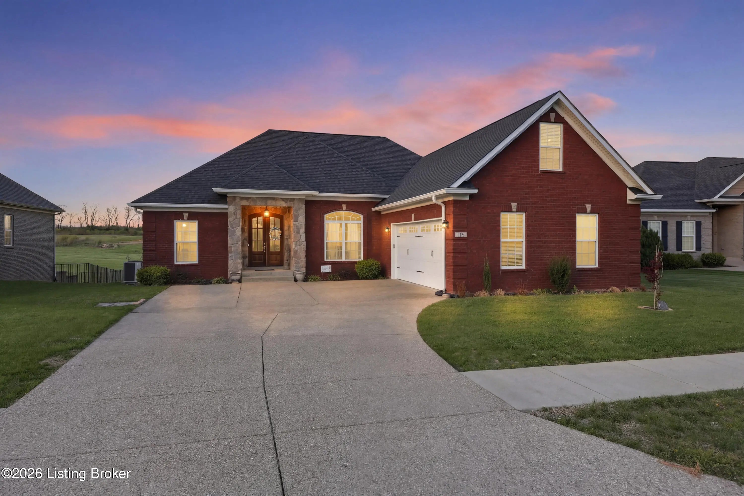 Photo of Listing #1708890