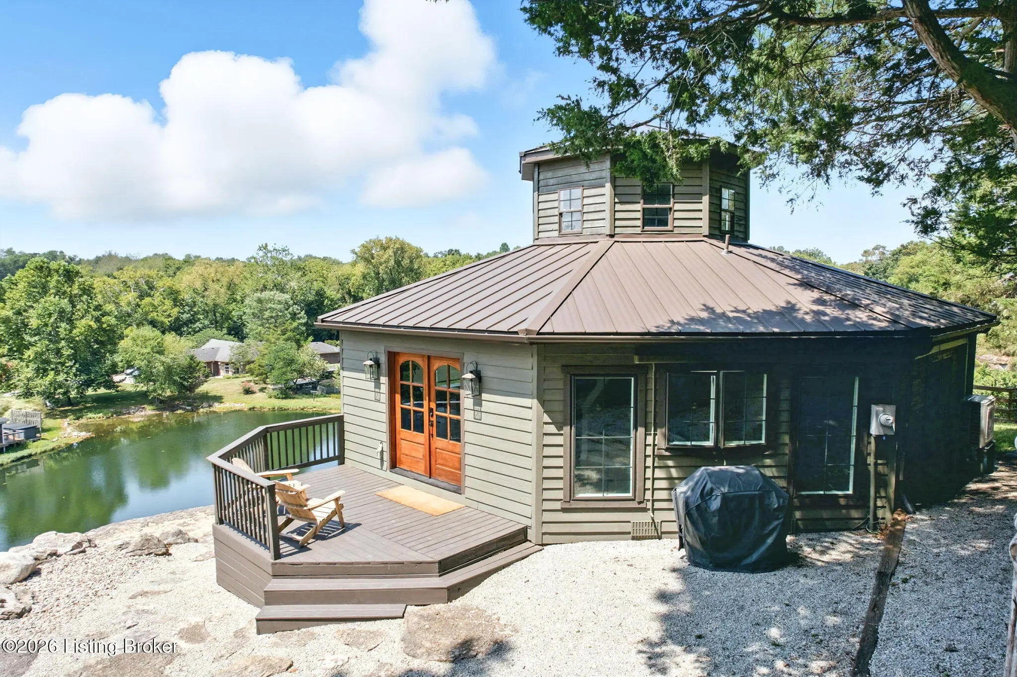 Photo of Listing #1708886