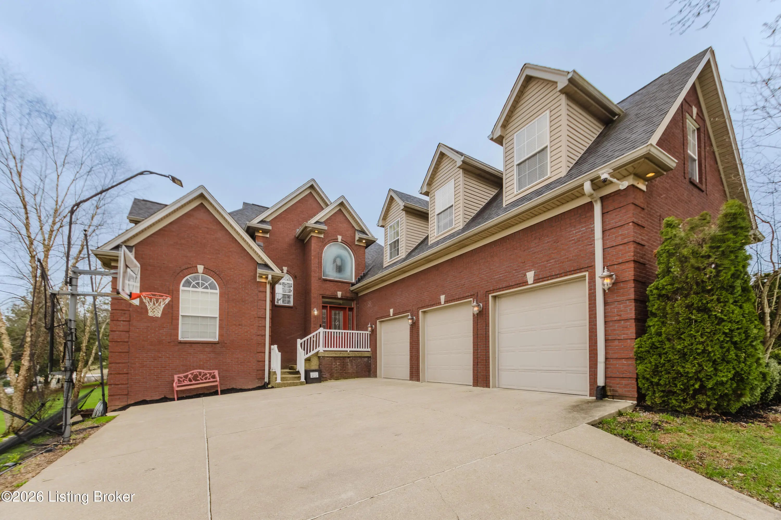 Photo of Listing #1711732