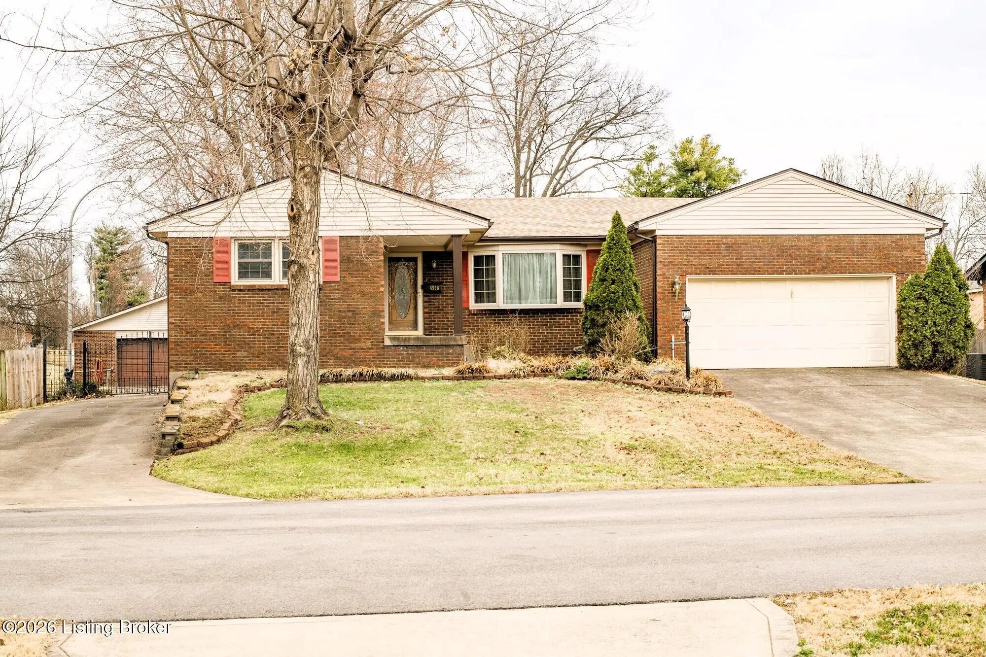 Photo of Listing #1709723