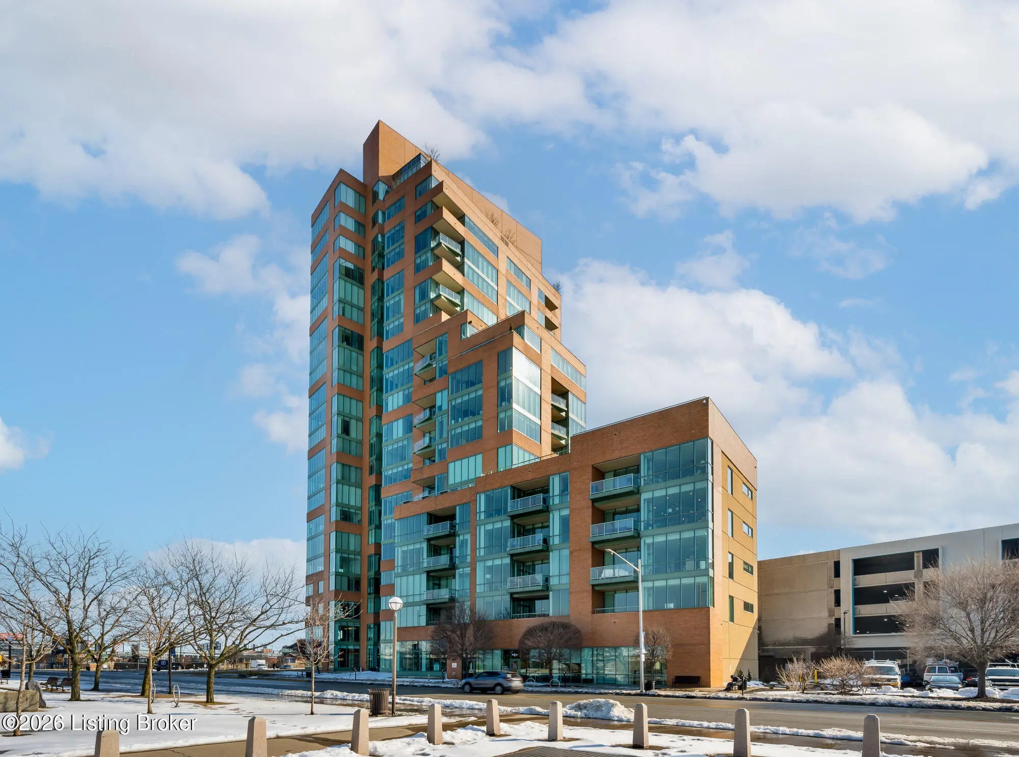 Photo of Listing #1708923