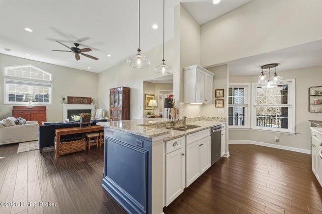 6903 Ridge Run Cir, Prospect