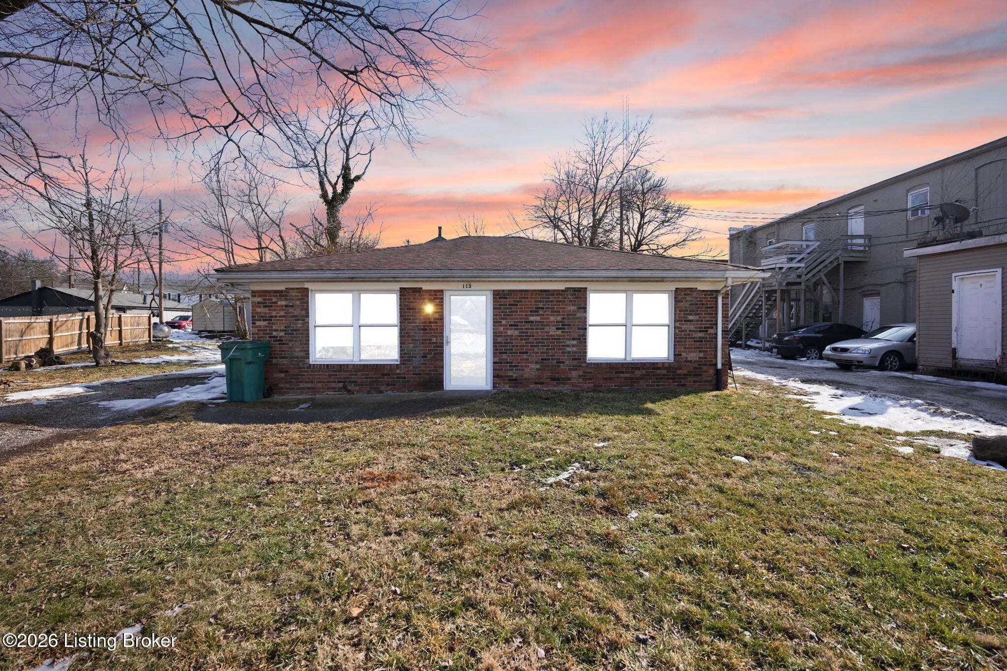 Photo of Listing #1709019