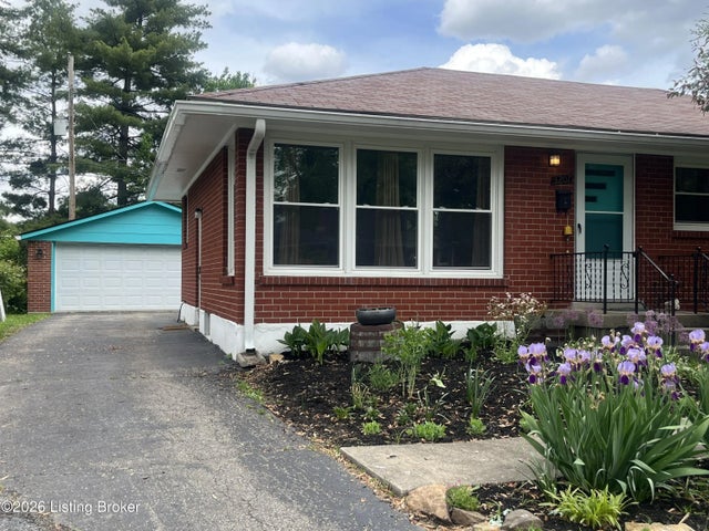 3207 Ellis Way, Louisville