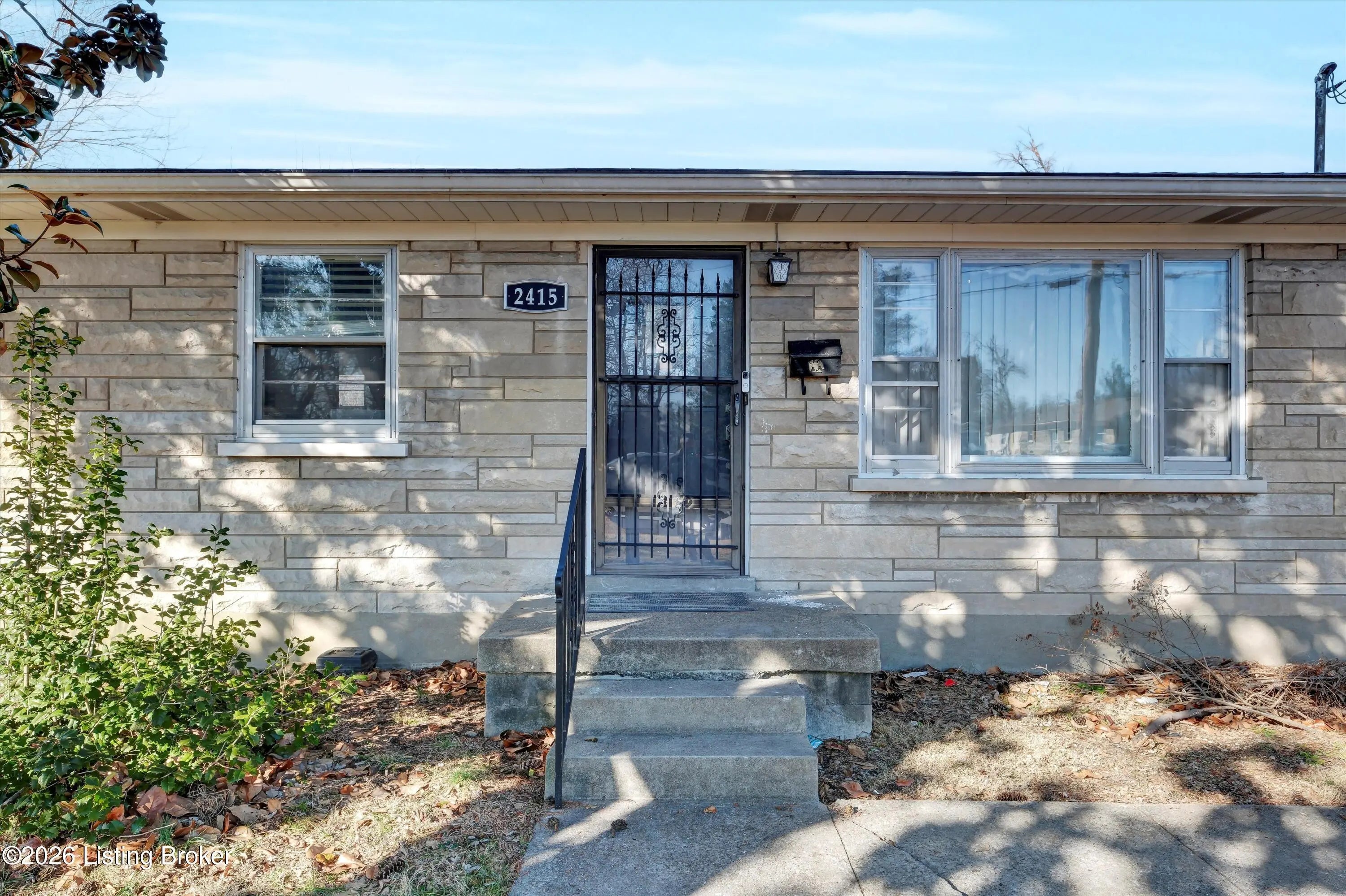 Photo of Listing #1709098