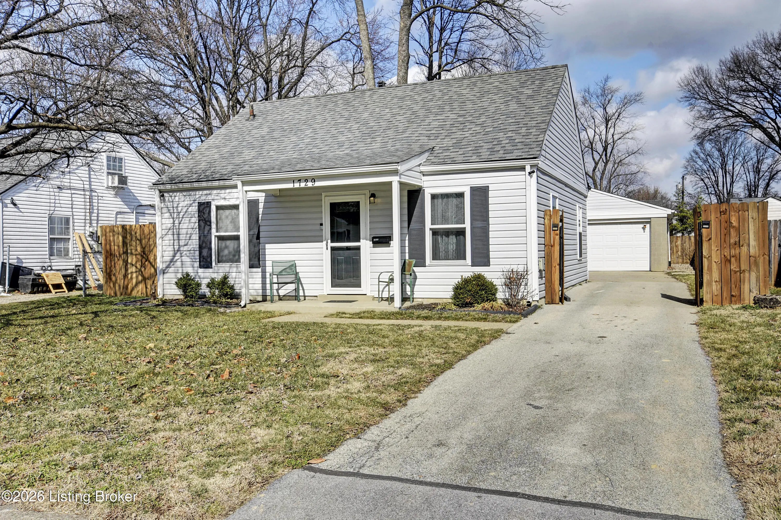 Photo of Listing #1709462