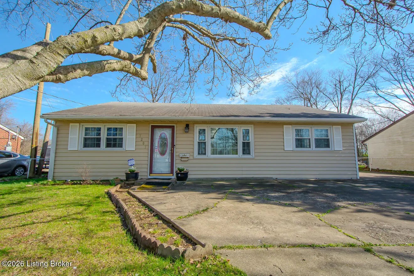 Photo of Listing #1709104