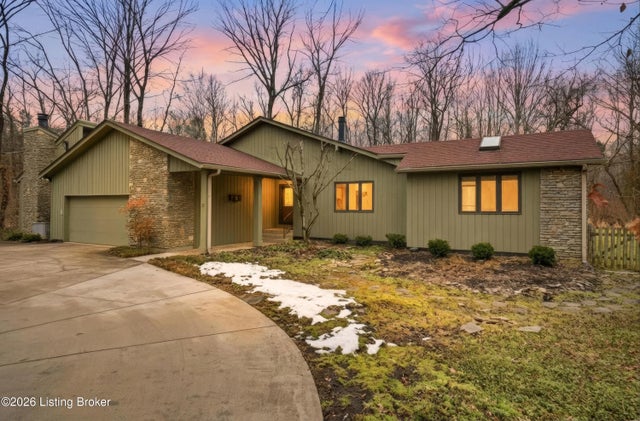 201 Rebel Dr, Pewee Valley