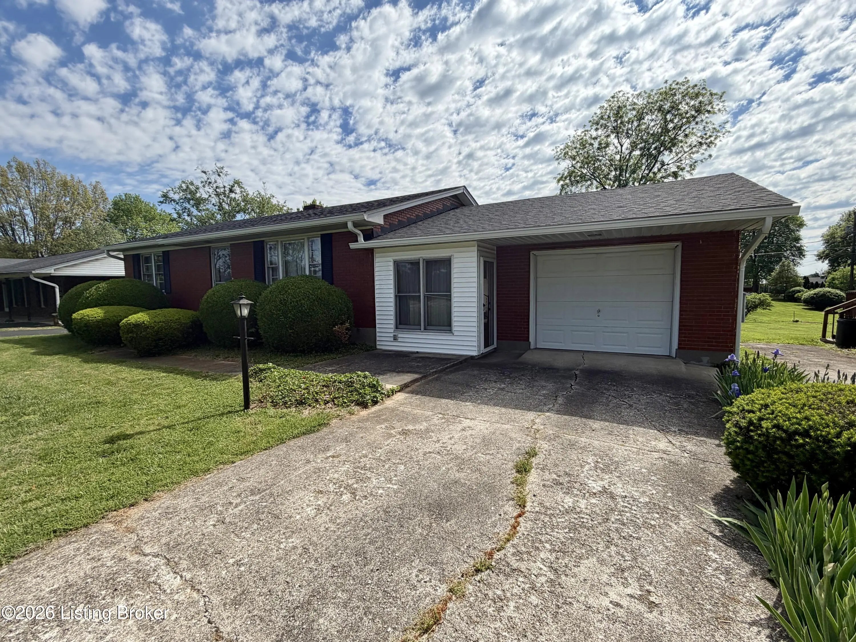 Photo of Listing #1709118