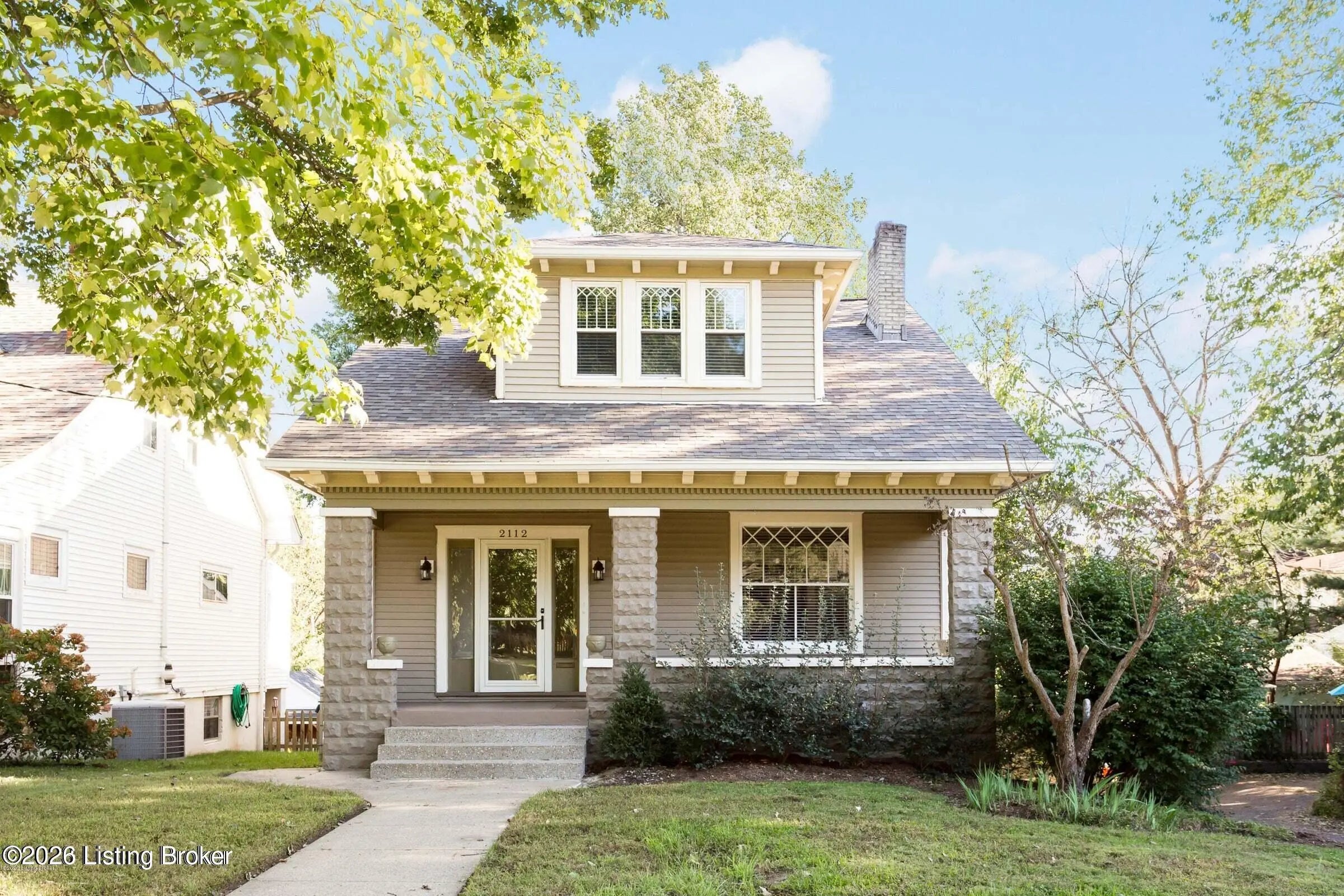 Photo of Listing #1709295