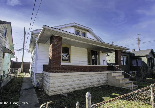 2730 Chase Ct, Louisville