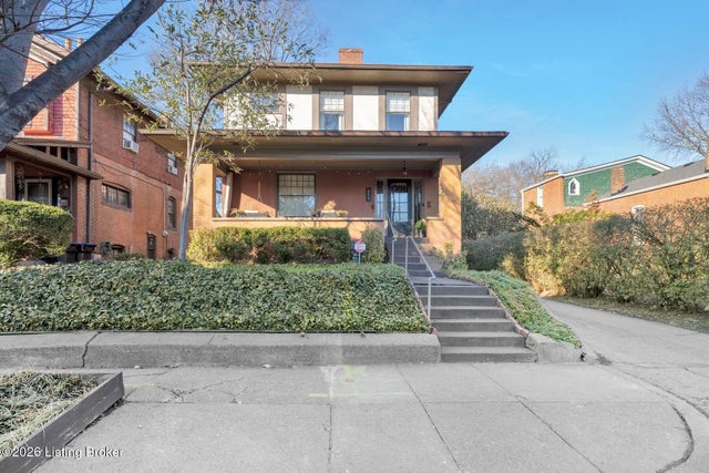 211 E Oak St, Louisville