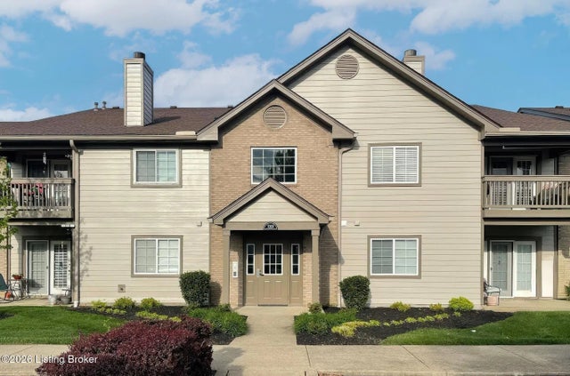 1201 Winter Springs Ct 102, Louisville