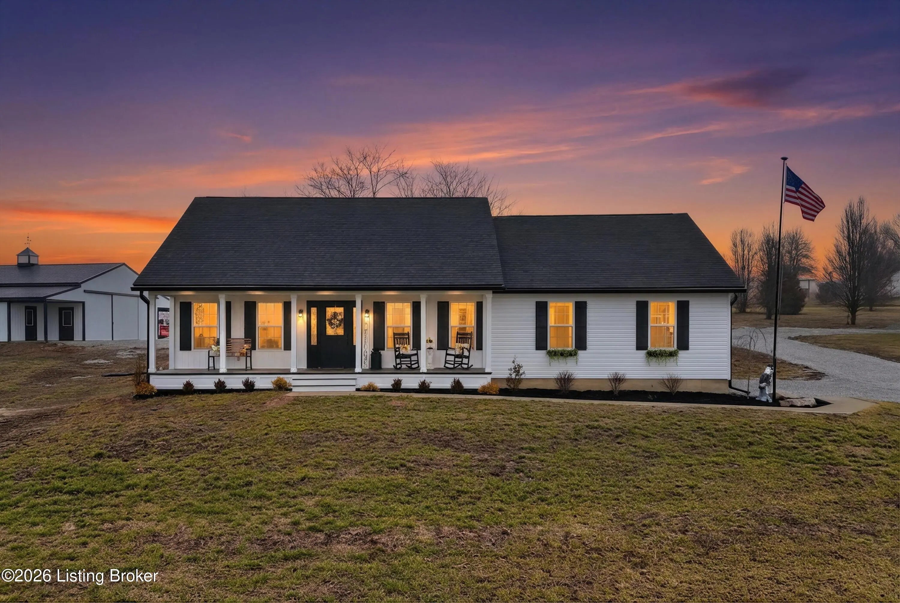 Photo of Listing #1709334