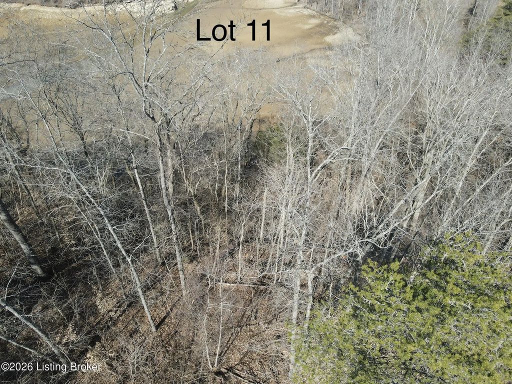 180 Barton Point Rd, Clarkson