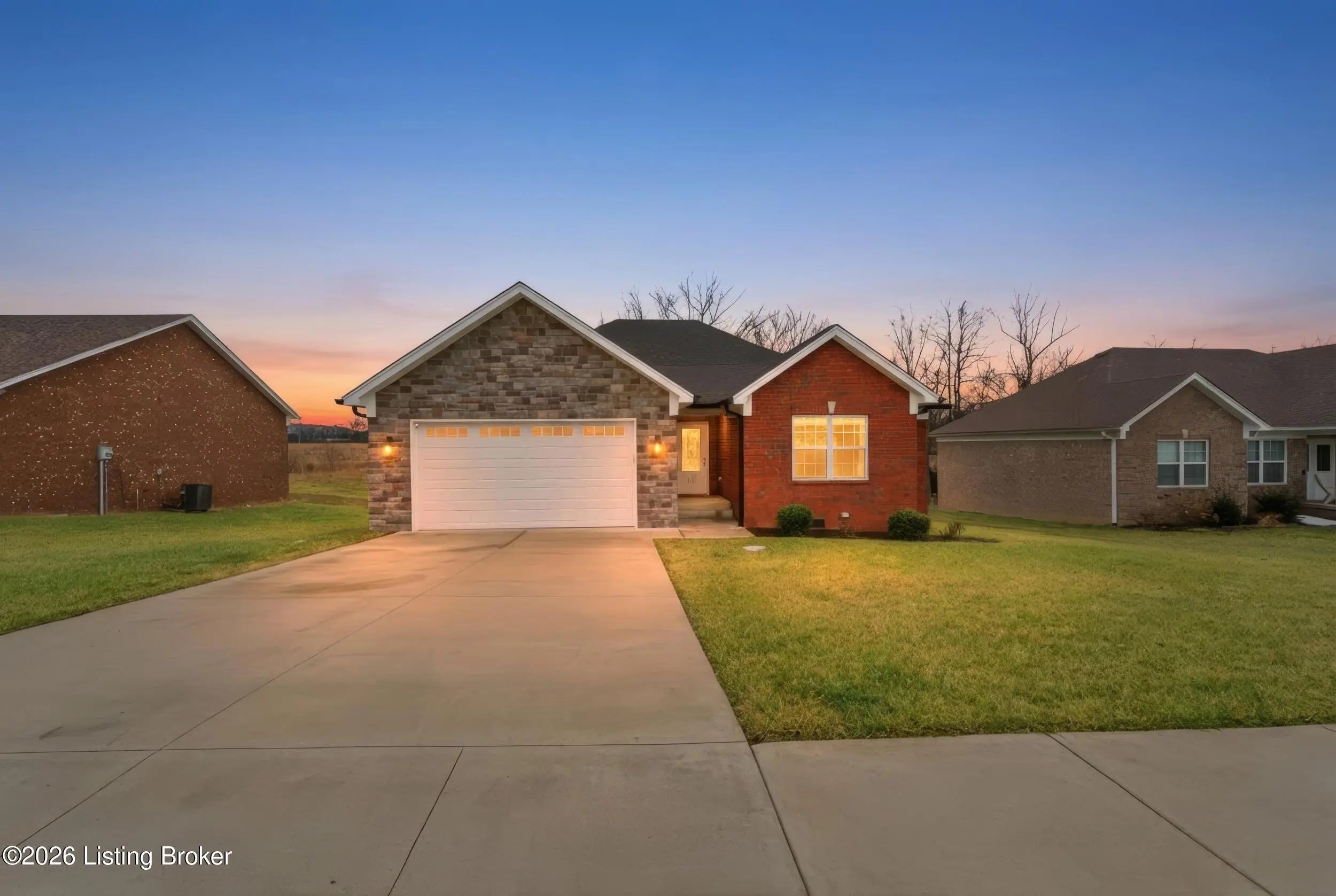 Photo of Listing #1709454