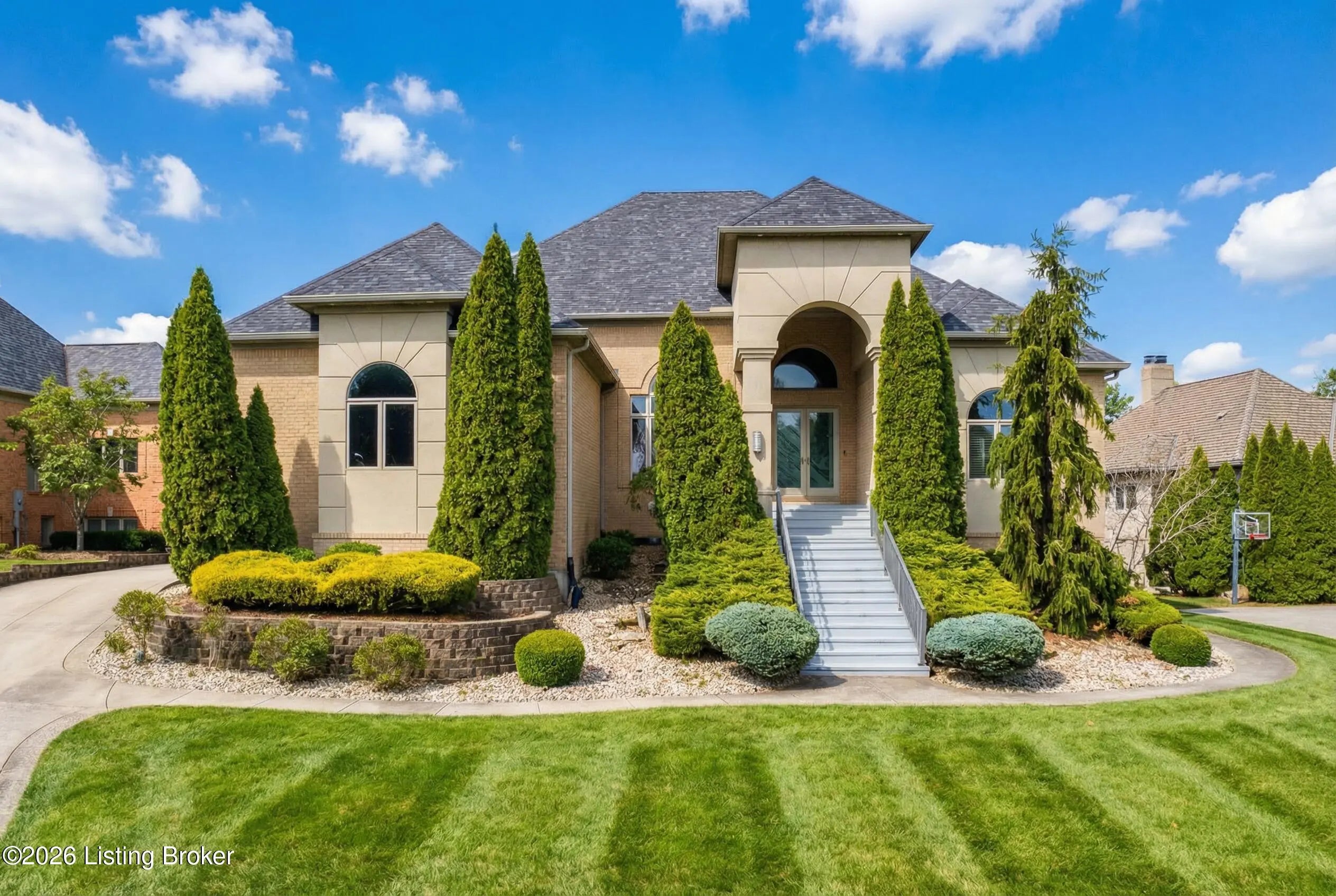 Photo of Listing #1709896