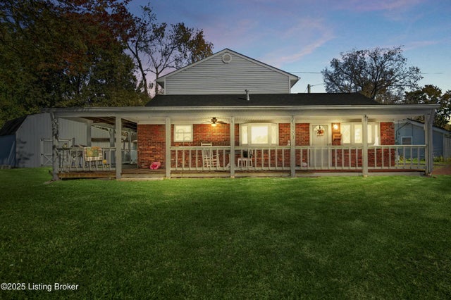 5007 Ramona Ln, Louisville