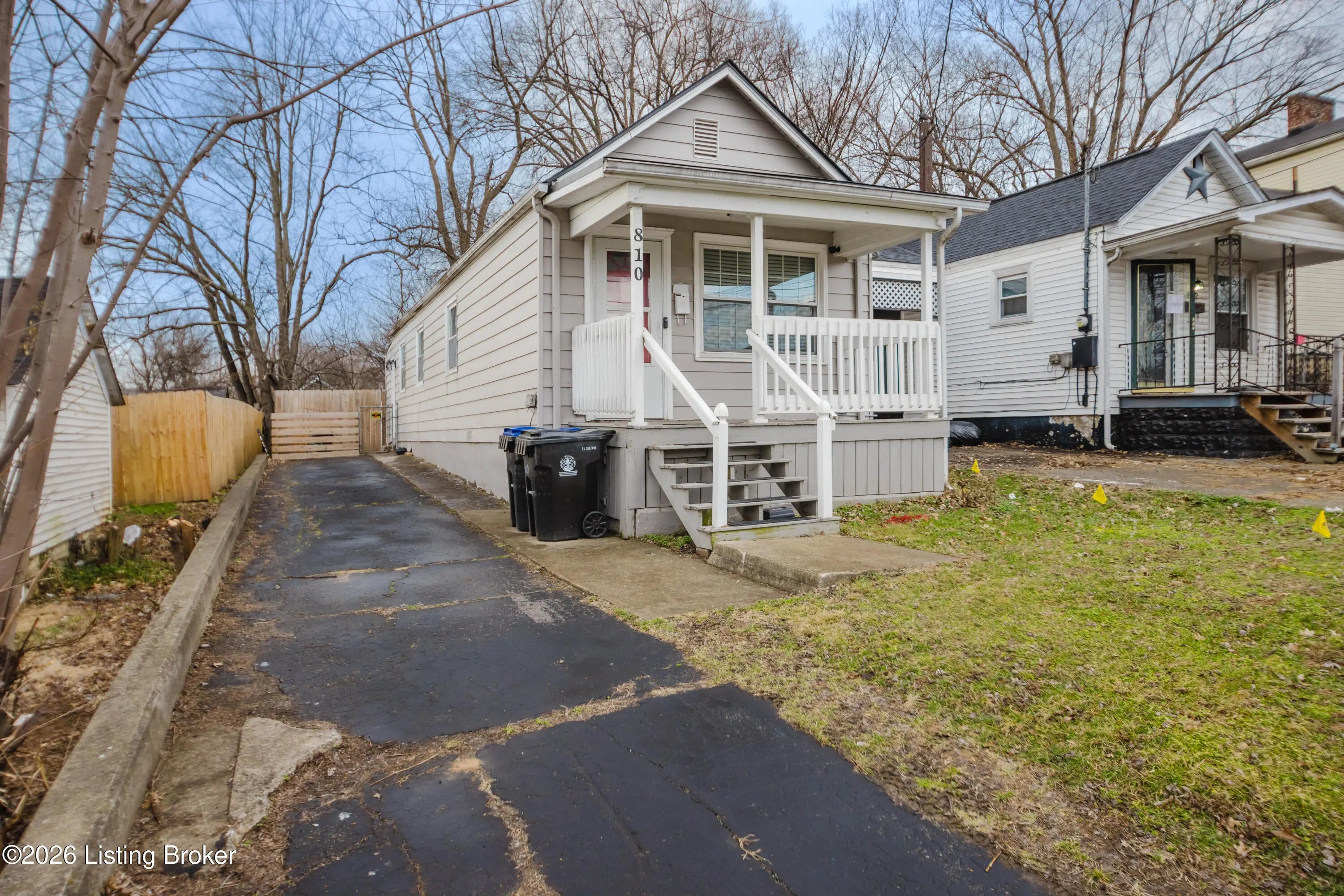 Photo of Listing #1709473