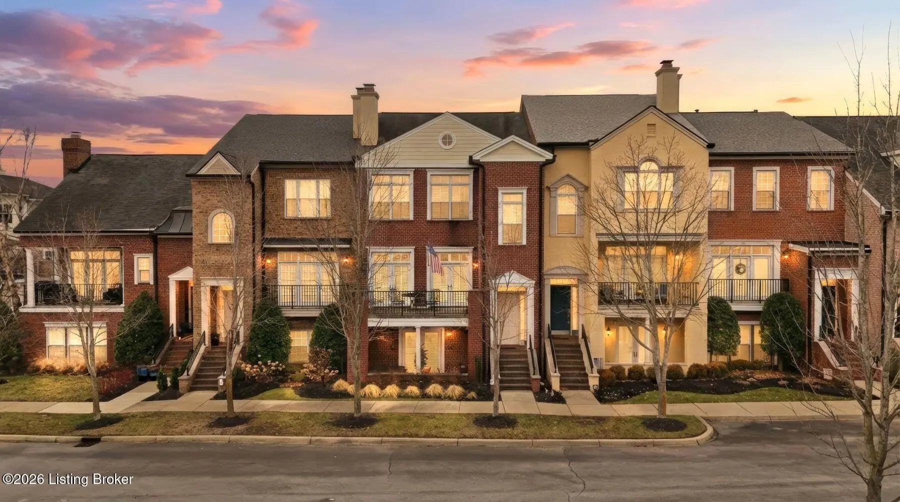 Photo of Listing #1709472