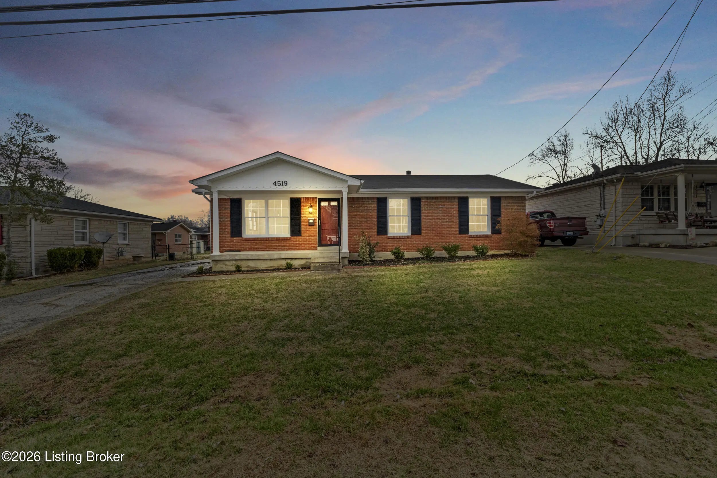 Photo of Listing #1709426