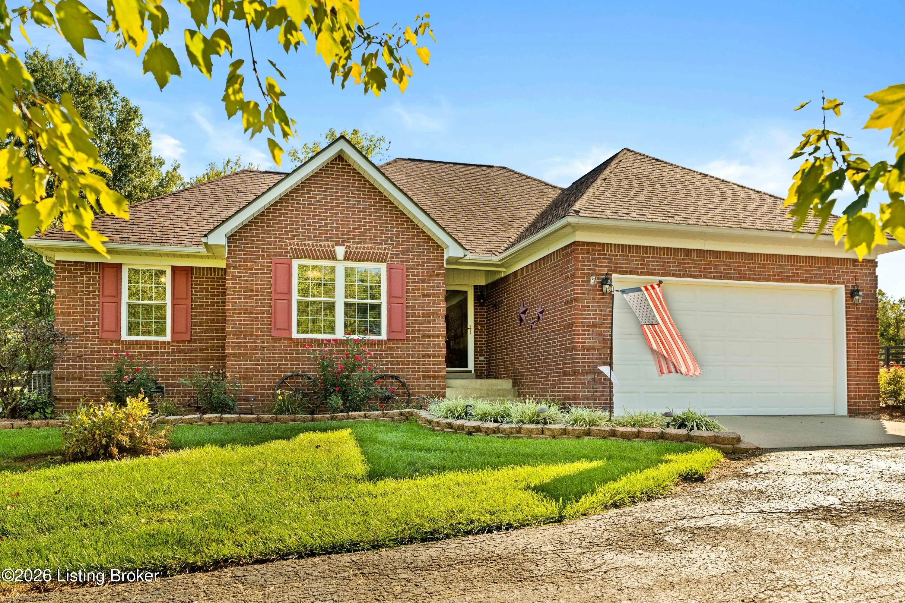 Photo of Listing #1709619