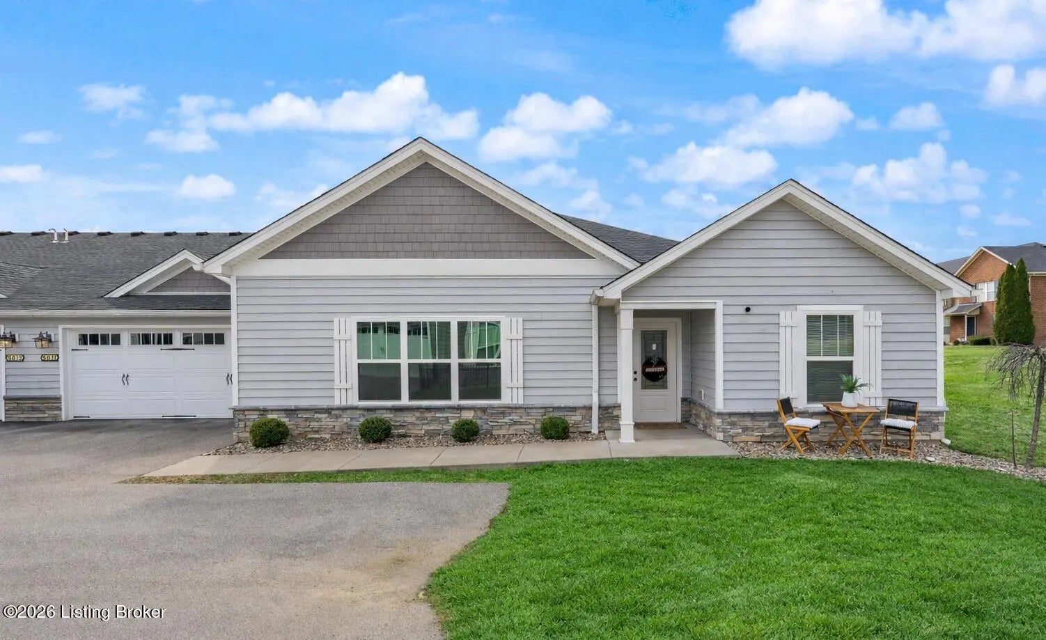 Photo of Listing #1709947