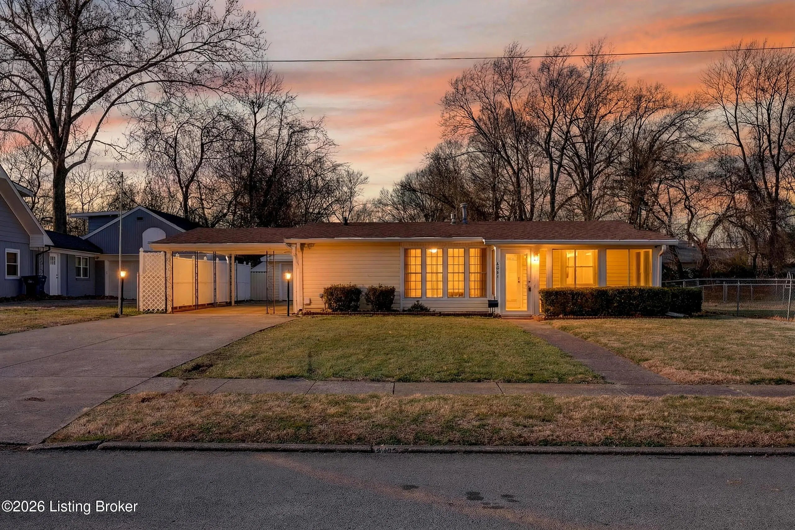 Photo of Listing #1709647