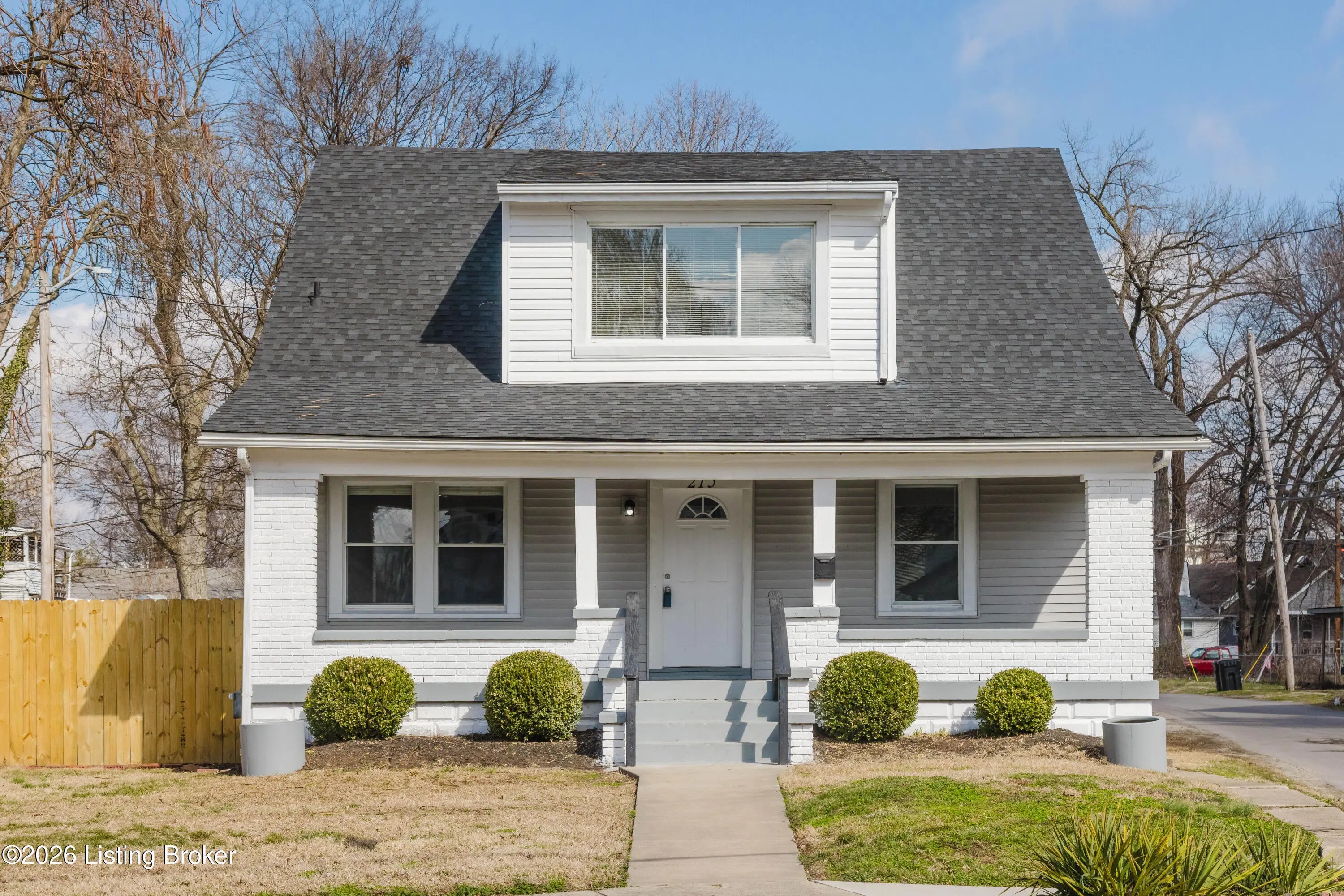 Photo of Listing #1709684