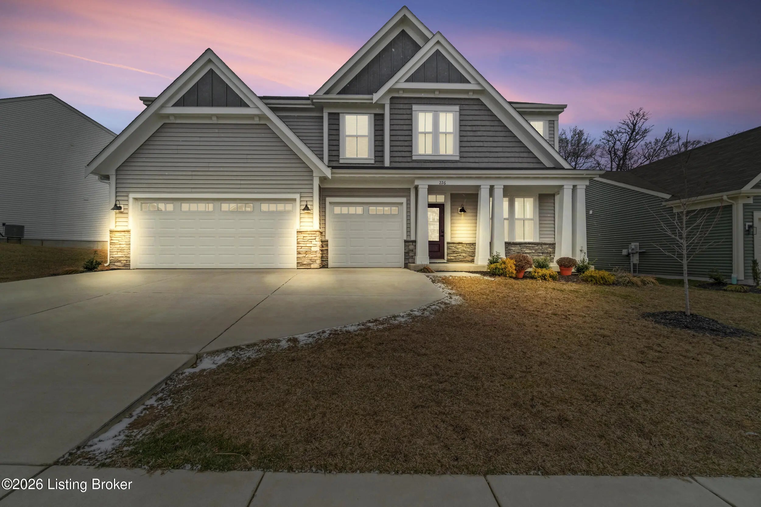 Photo of Listing #1709801