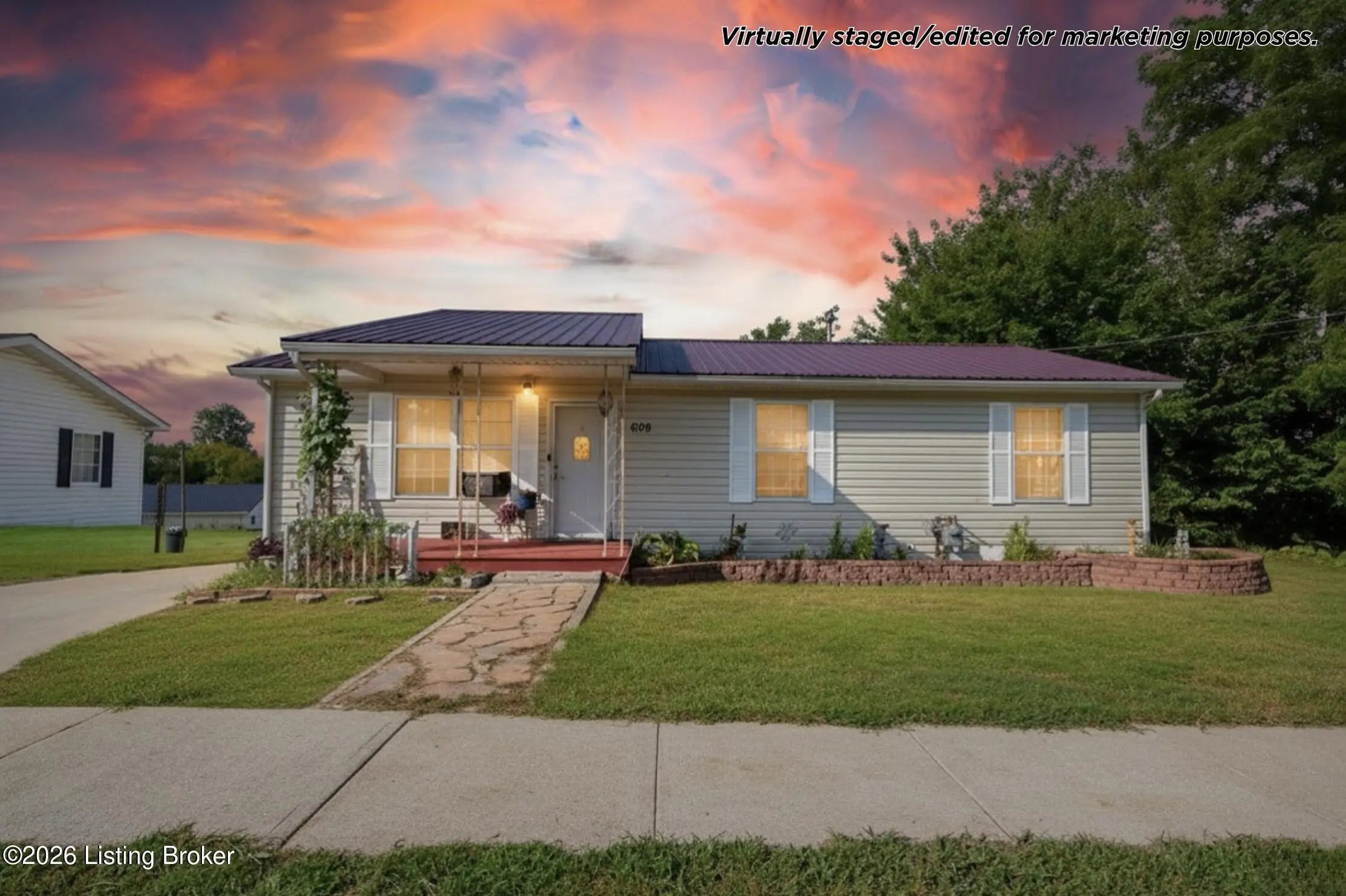 Photo of Listing #1710115