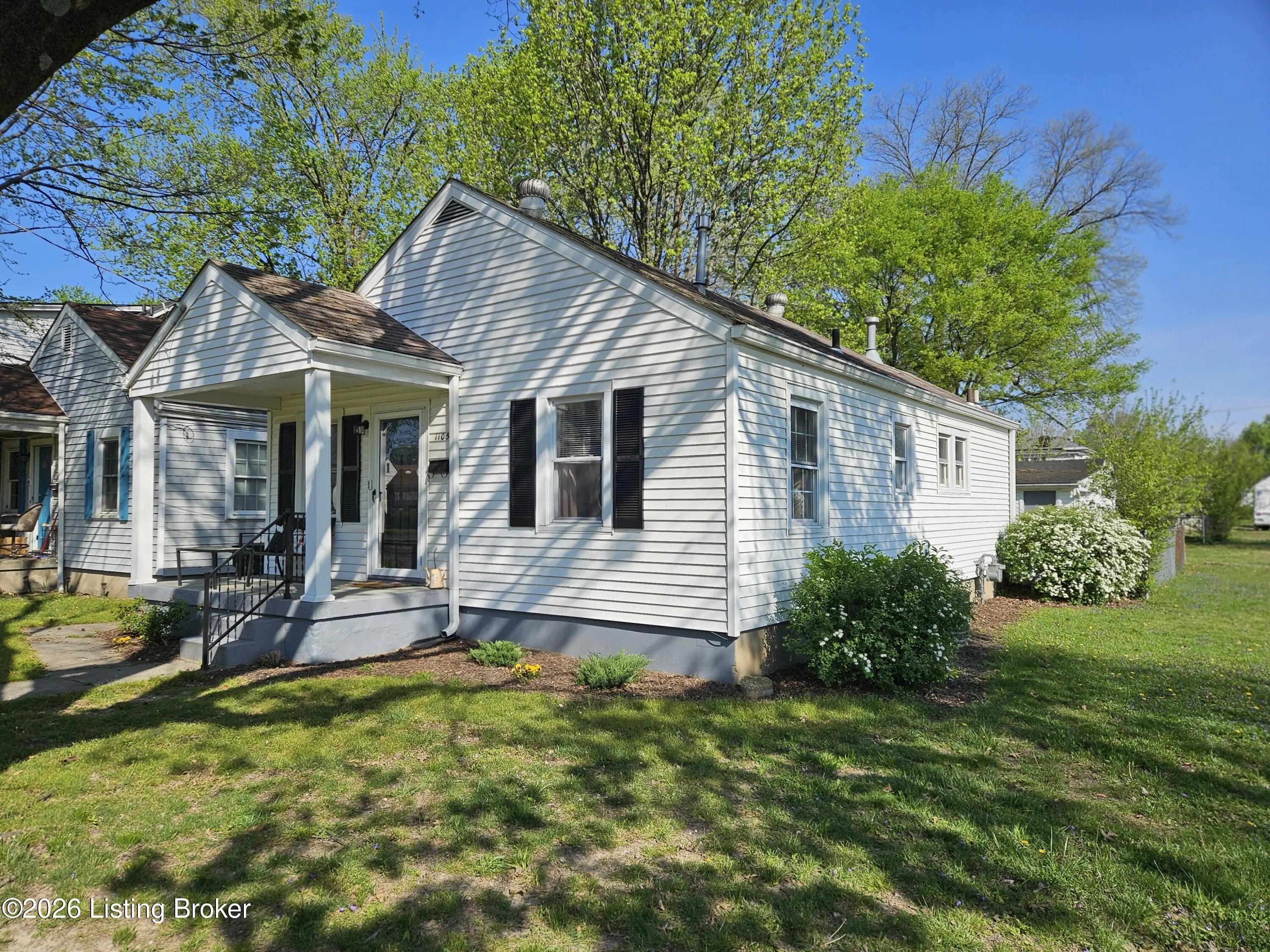 Photo of Listing #1710151