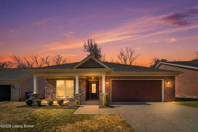 7808 Annalisa Dr, Louisville