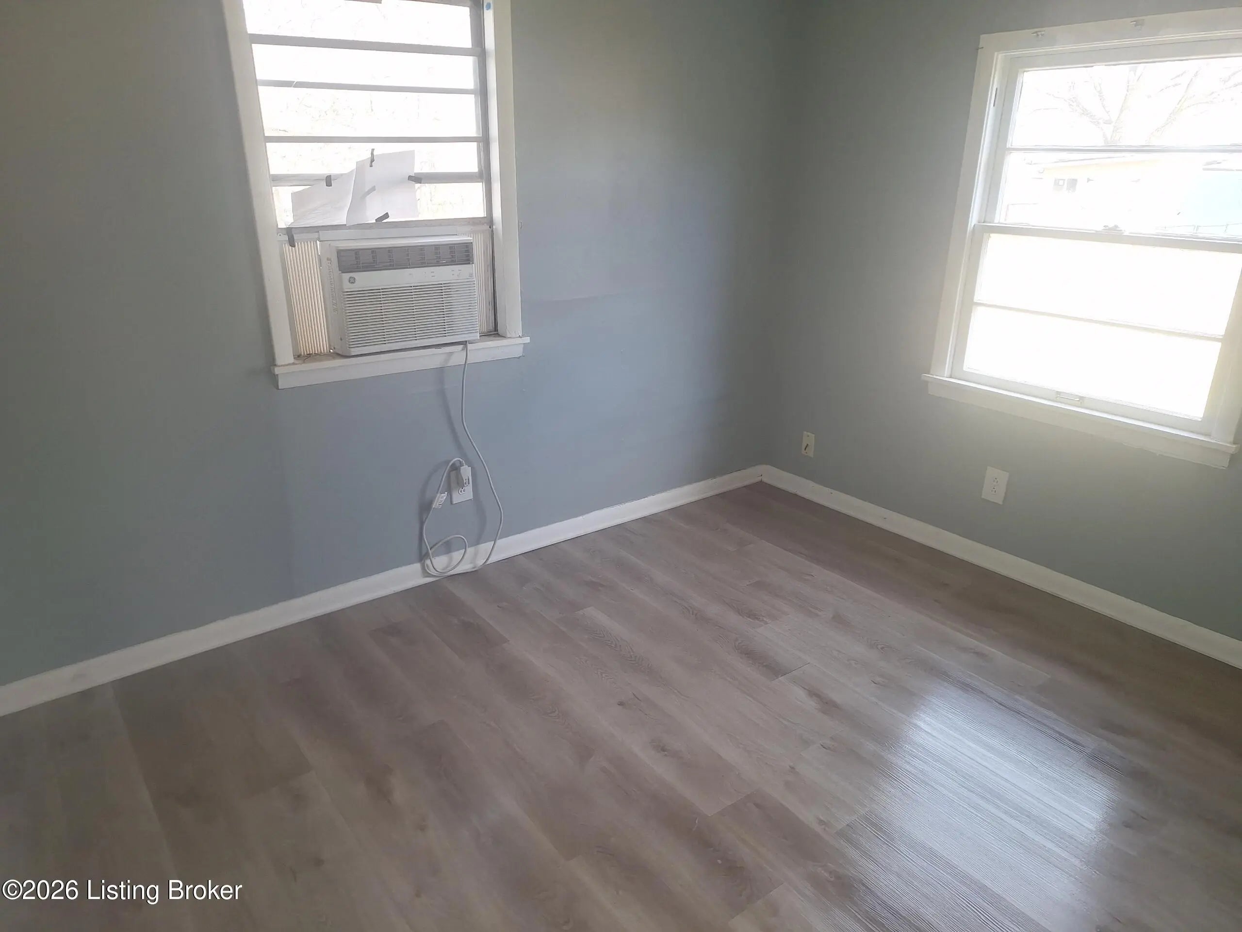 Photo of Listing #1710235