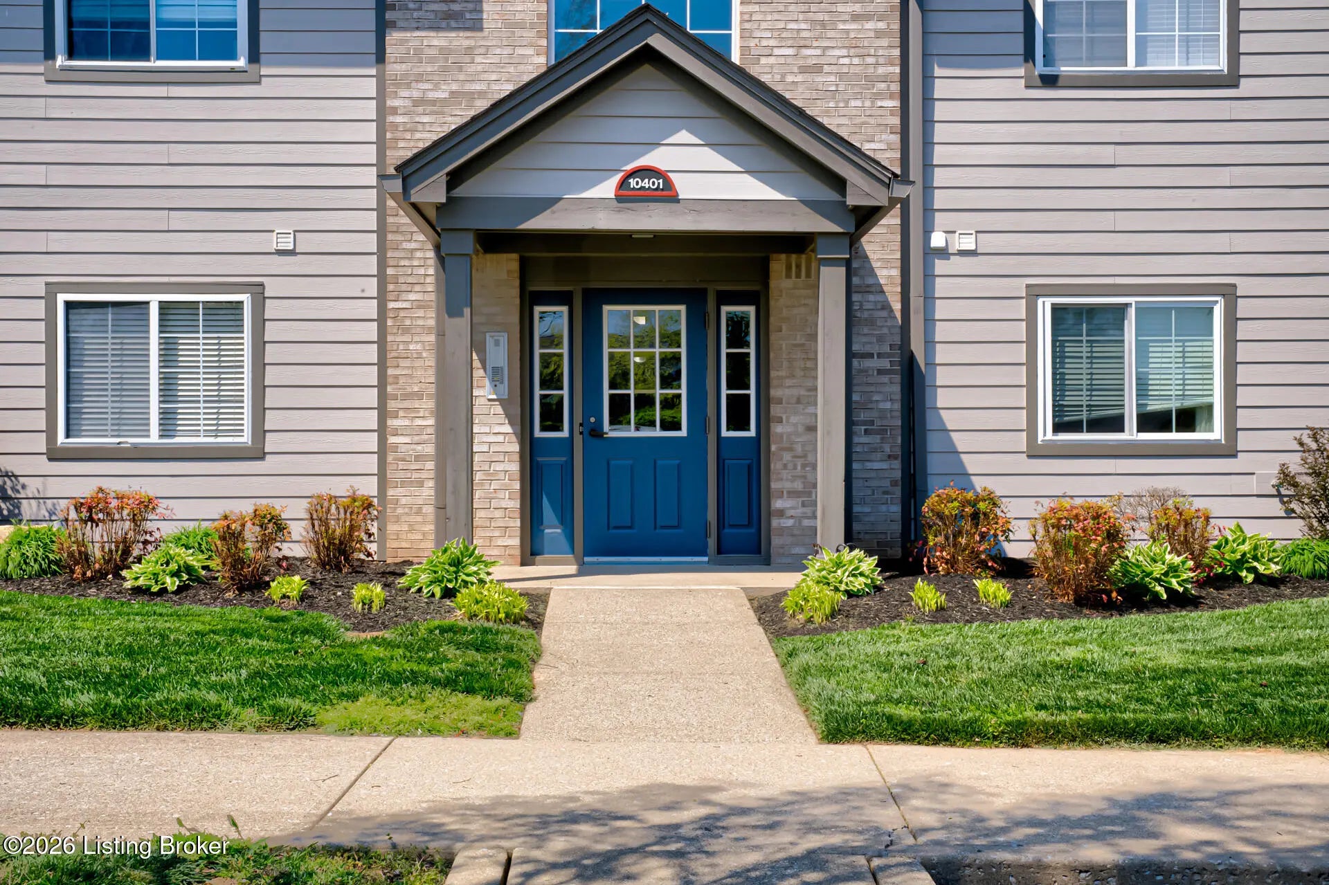 Photo of Listing #1710334