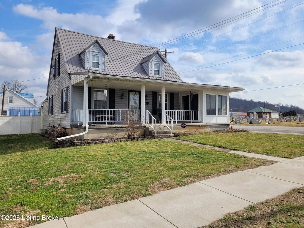315 9th St, Carrollton