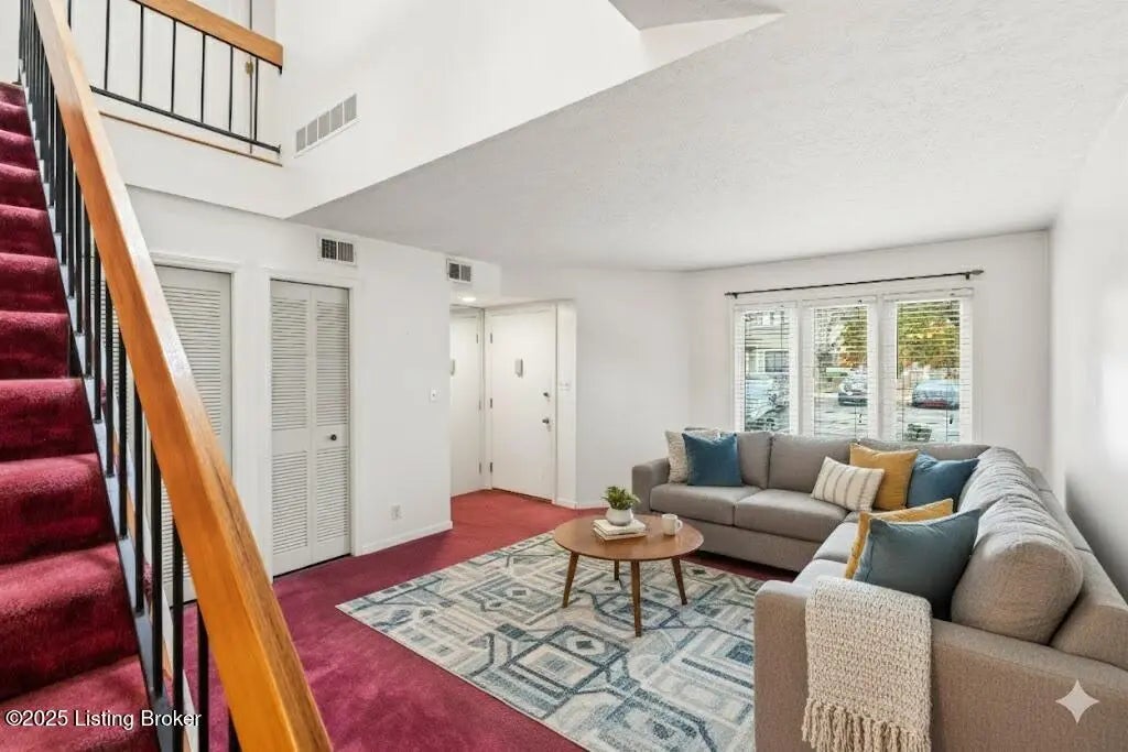 Photo of Listing #1710448