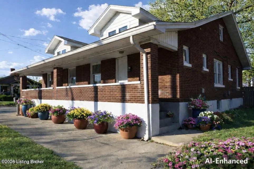 Photo of Listing #1710451