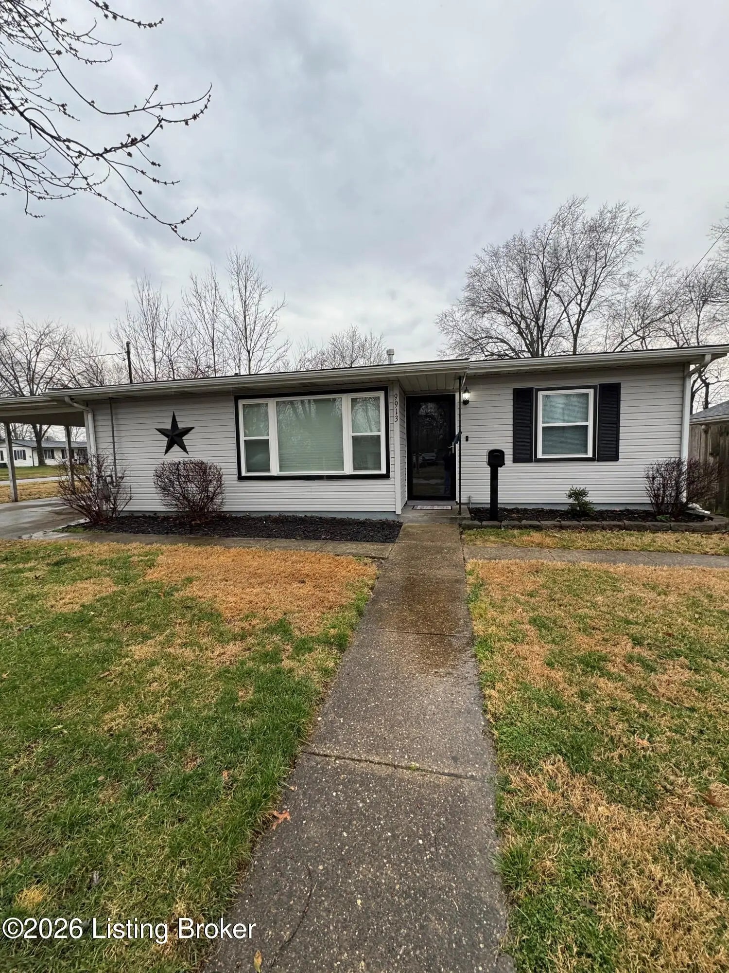 Photo of Listing #1710436